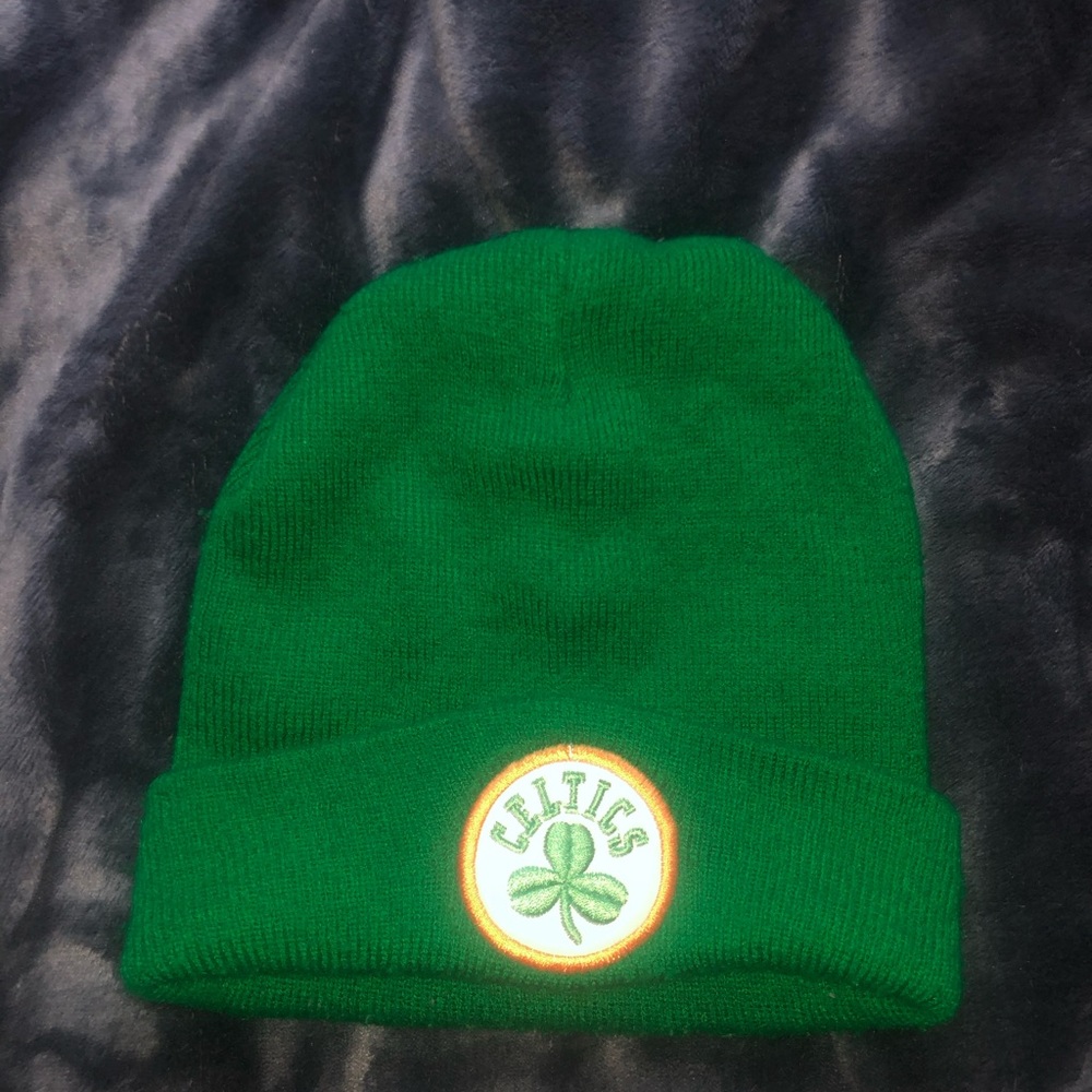 Green Celtics hat